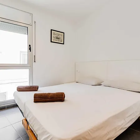 Holiday home Rentalsbcn - Passeig De La Marina *
