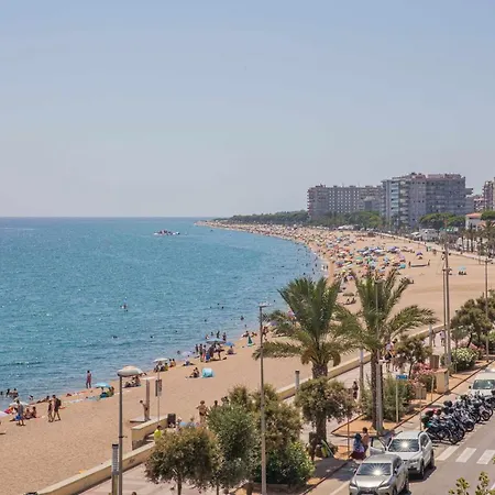 Rentalsbcn Passeig De La Marina Holiday home